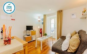 Rent4Rest Bairro Alto Charming 1Bd Apartment